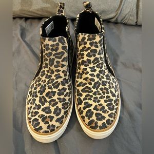 TOMS Leopard mid-tops “Bryce”
